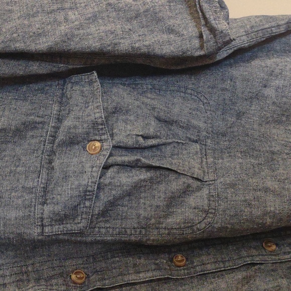 Orvis Men's Xlg Short Sleeve Blue‎ Button Down Shirt - Picture 3 of 4